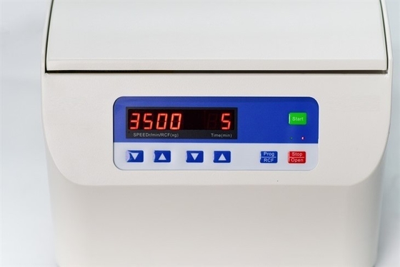4000 rpm Benchtop Low Speed Centrifuge Machine Max 6*50ml