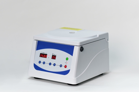 Low-Noise 4000 RPM Low Speed Centrifuge Machine 2100xg RCF For Routine Lab Applications